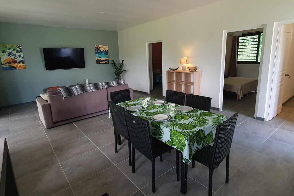 Le Fare Ape Tarua Villa Taputapuapea Luaran gambar